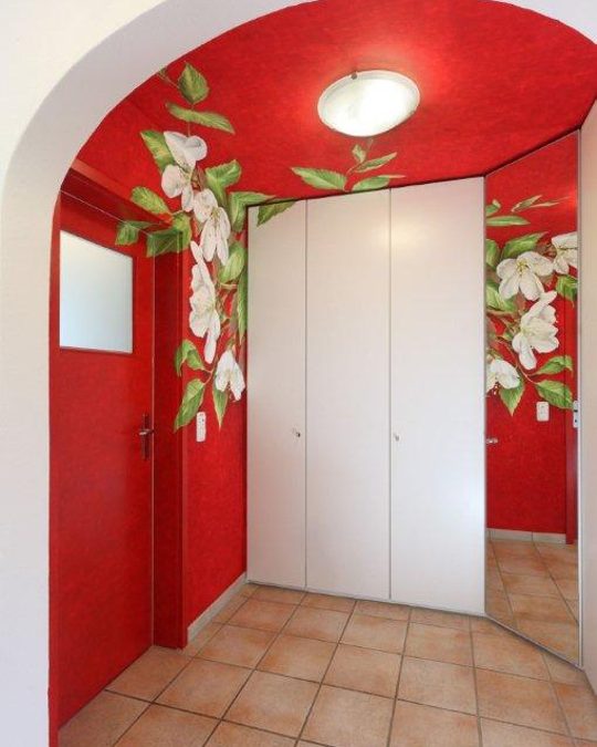 Garderobe mit Spiegelschrank